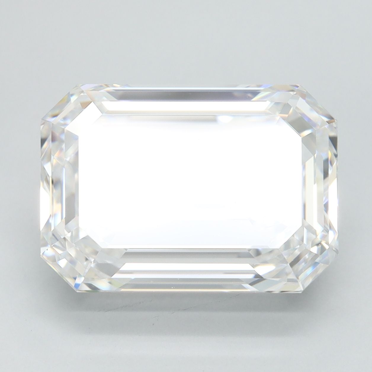 5.55 ct. emerald Lab Grown Diamond front image