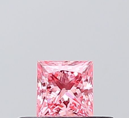 0.28 CT Fancy Vivid Pink PRINCESS
