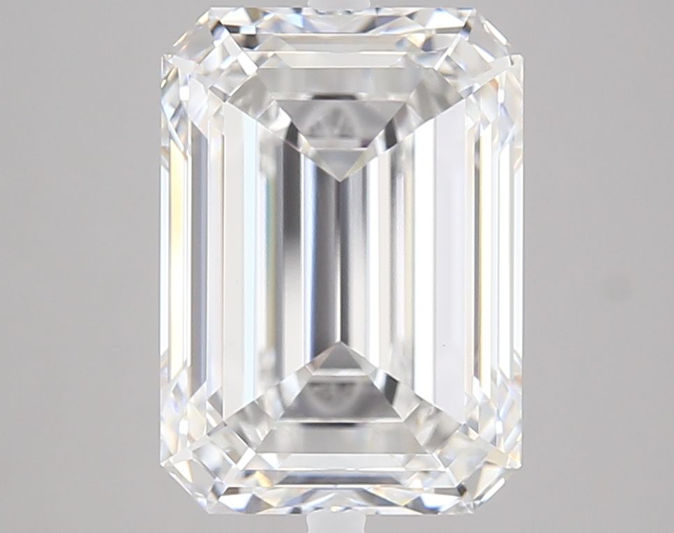 5.55 ct. emerald Lab Grown Diamond front image
