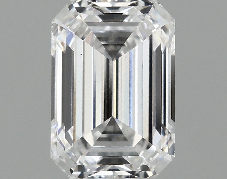 1.09 ct. emerald Lab Grown Diamond front image
