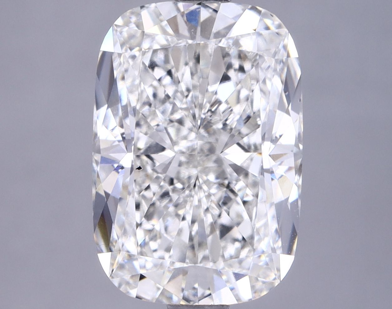 3.52 ct Cushion Brilliant diamond