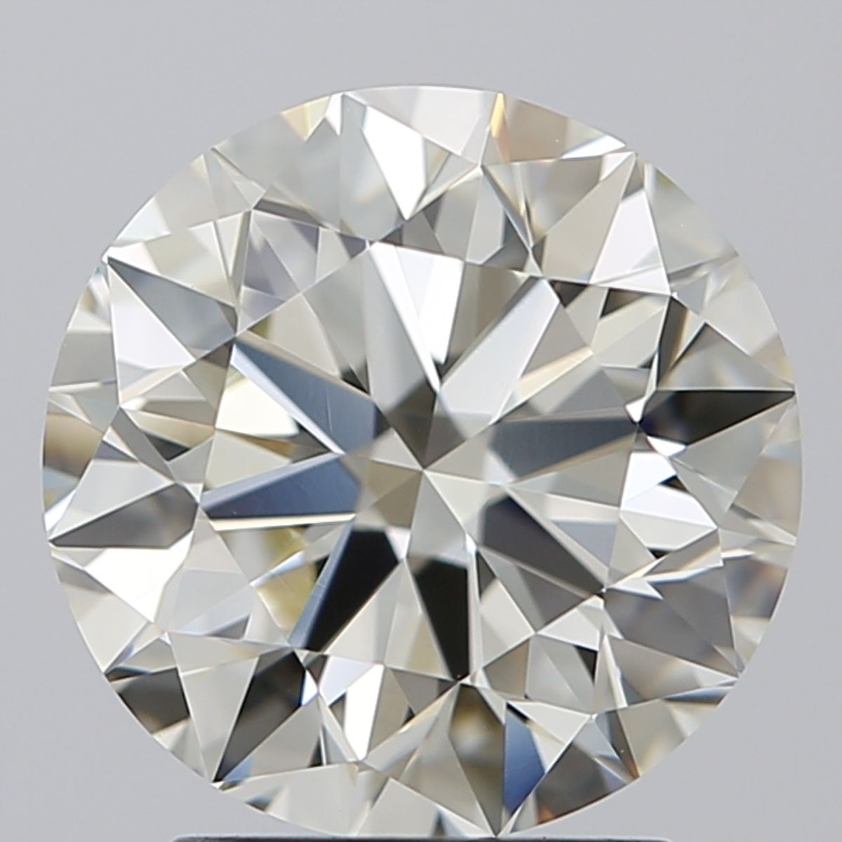 2.81 ct Round diamond
