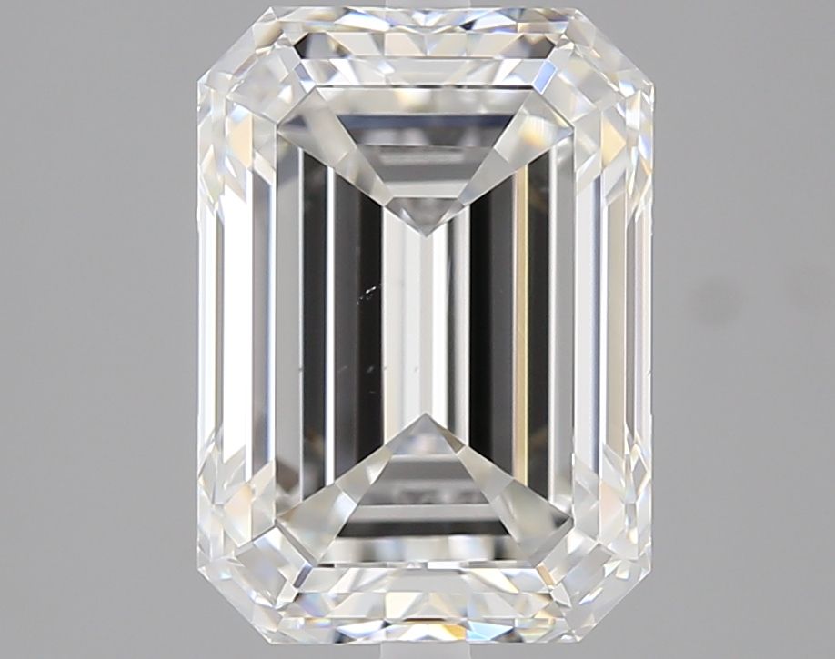 3.02 ct Emerald diamond
