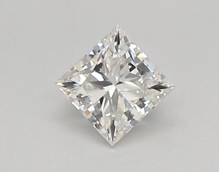 0.39 ct lab-grown Princess Diamond