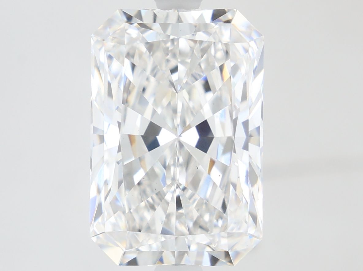 2.56 ct. radiant Lab Grown Diamond front image
