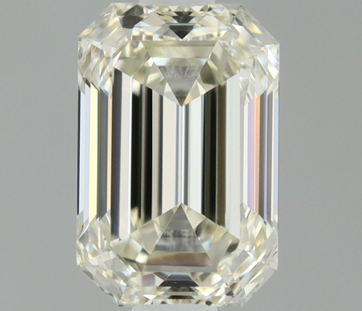 0.50 ct Emerald diamond