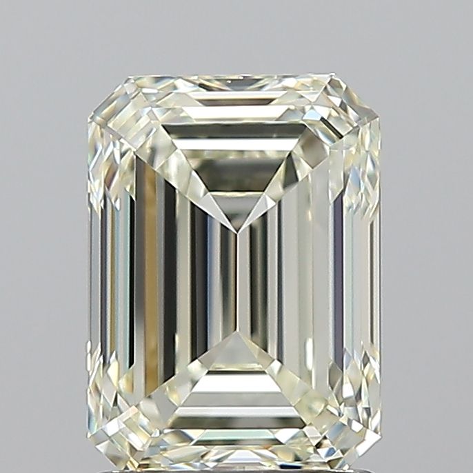 1.90ct Emerald diamond
