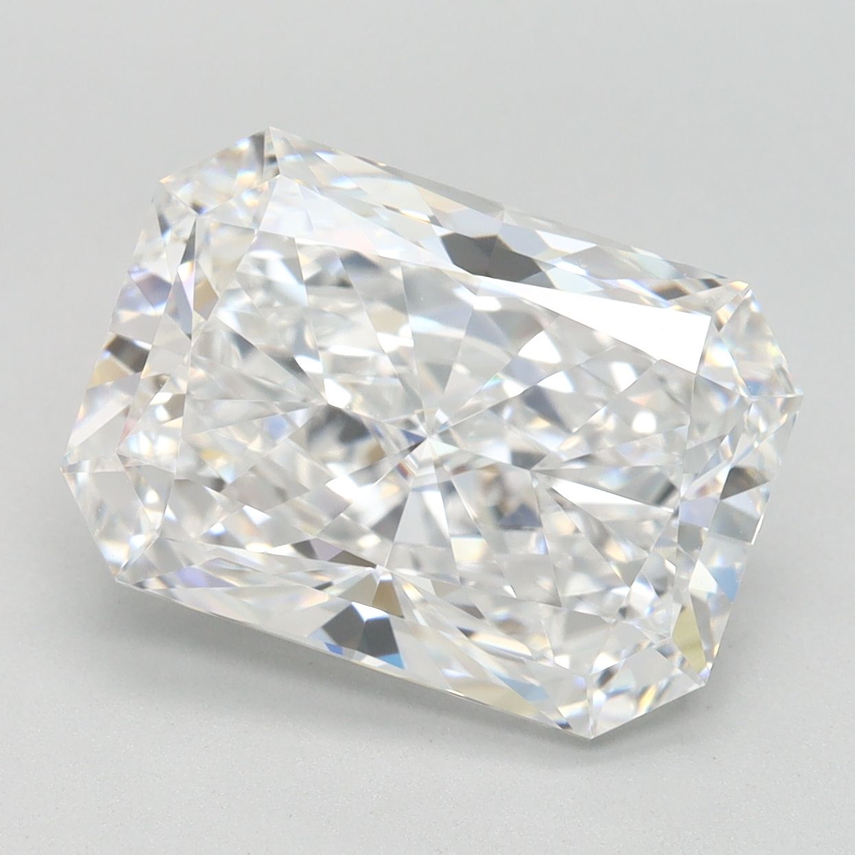 4.48 ct. radiant Lab Grown Diamond front image