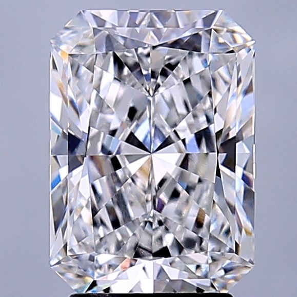 2.79 ct. radiant Lab Grown Diamond front image