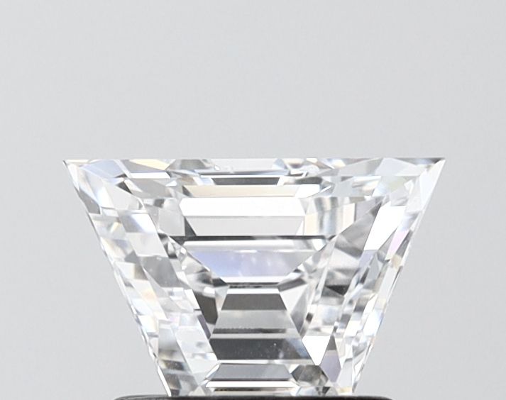 1.05 ct lab-grown Trapezoid Diamond