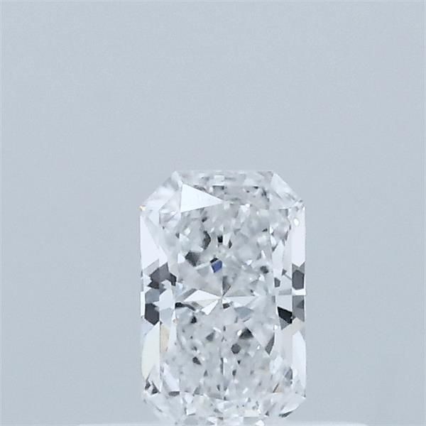 0.31 ct lab-grown Radiant Diamond