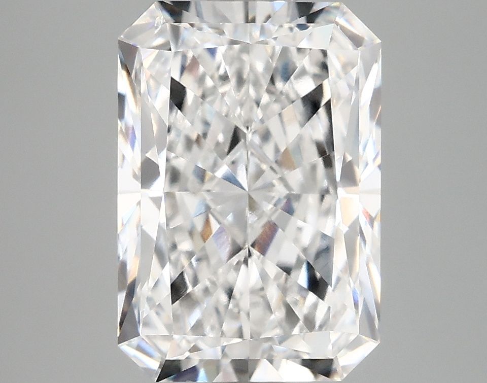 4.03 ct. radiant Lab Grown Diamond front image