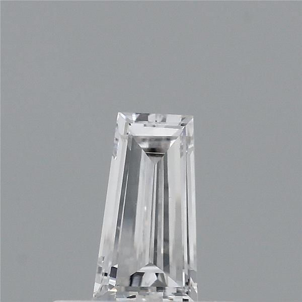 0.34 ct lab-grown Tapered baguette Diamond