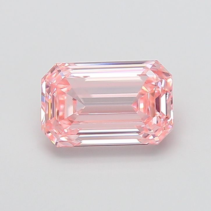 3.05 ct Emerald diamond