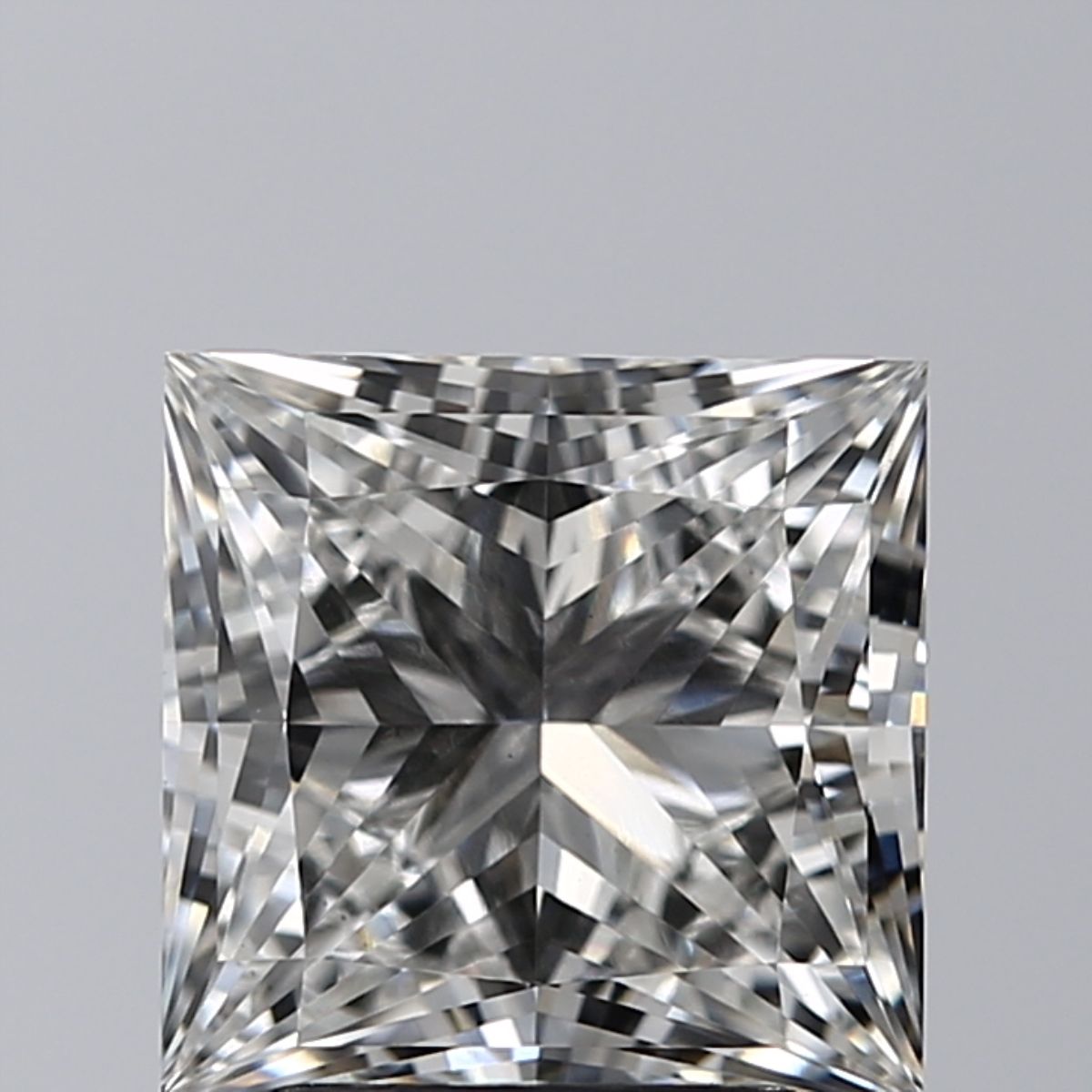 2.70 ct Princess diamond