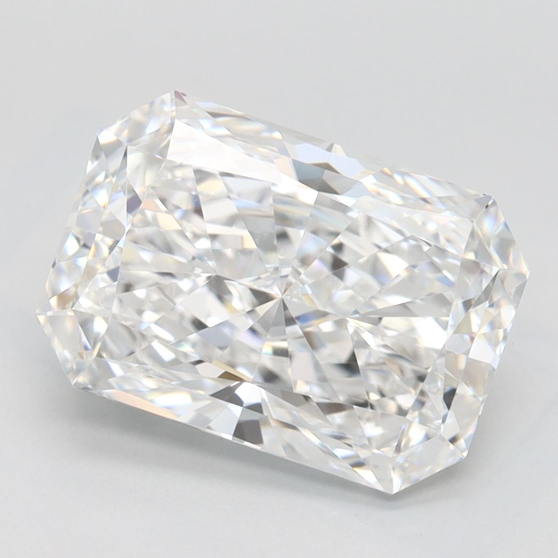 3.16 ct. radiant Lab Grown Diamond front image