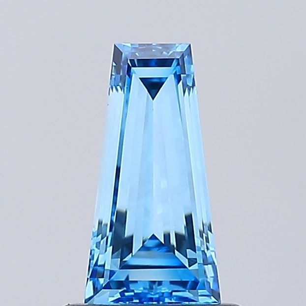 0.8 ct lab-grown Tapered baguette Diamond