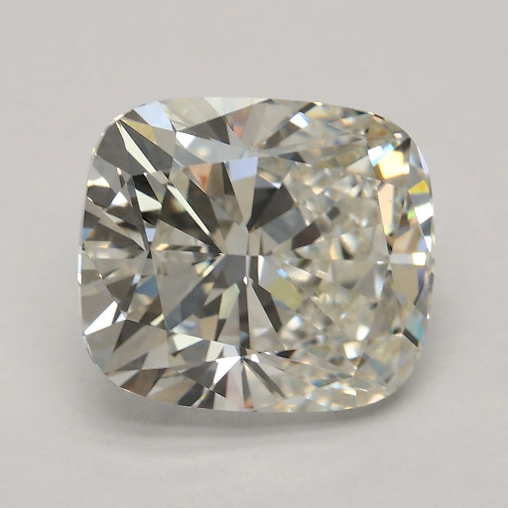 2.71 ct Cushion Brilliant diamond