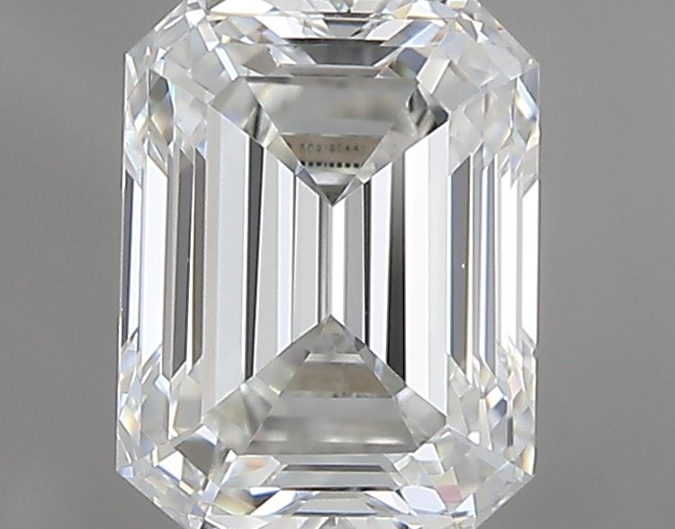 0.70 ct Emerald diamond