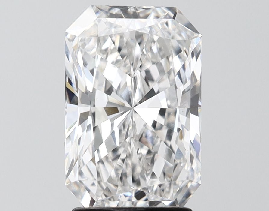 2.53 ct. radiant Lab Grown Diamond front image