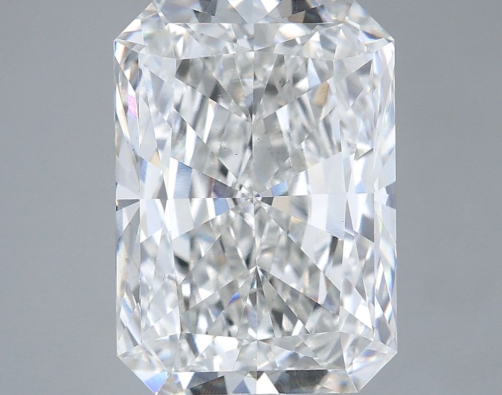 5.45 ct. radiant Lab Grown Diamond front image