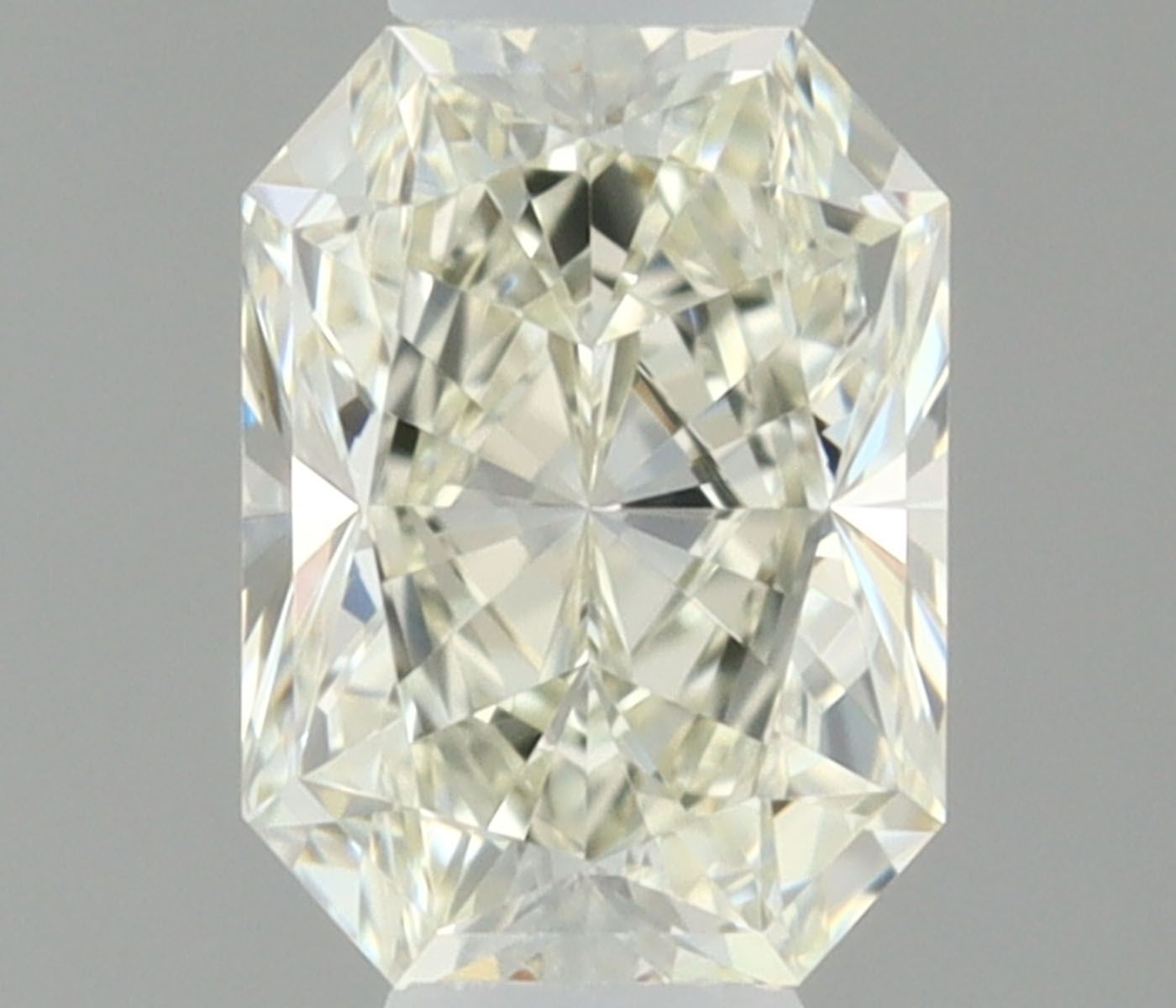0.28 ct Radiant Diamond