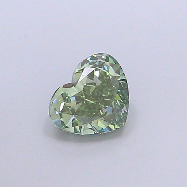 1.06 ct Heart diamond