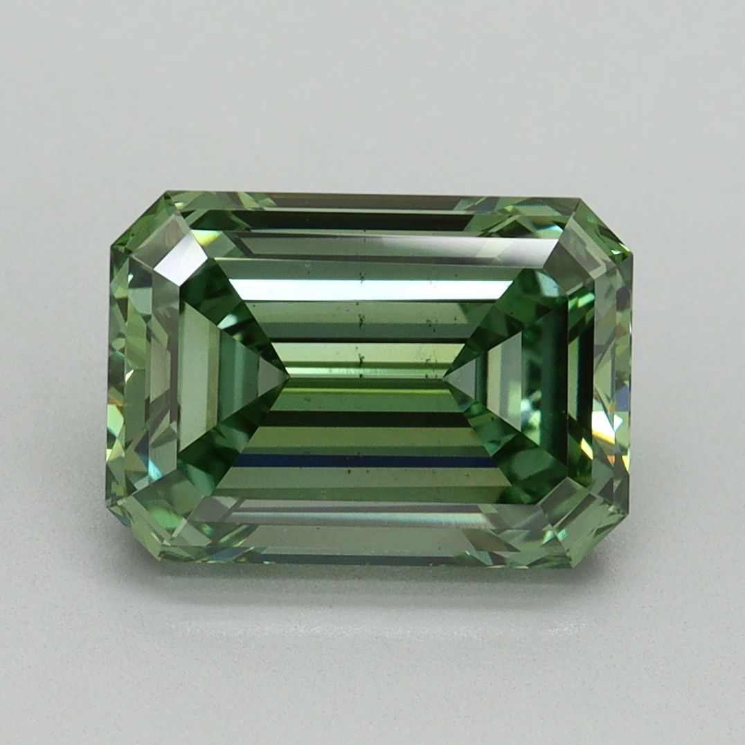 3.14 ct Emerald diamond