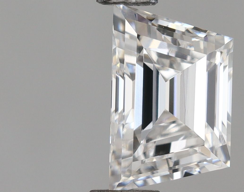 0.8 ct lab-grown Trapezoid Diamond