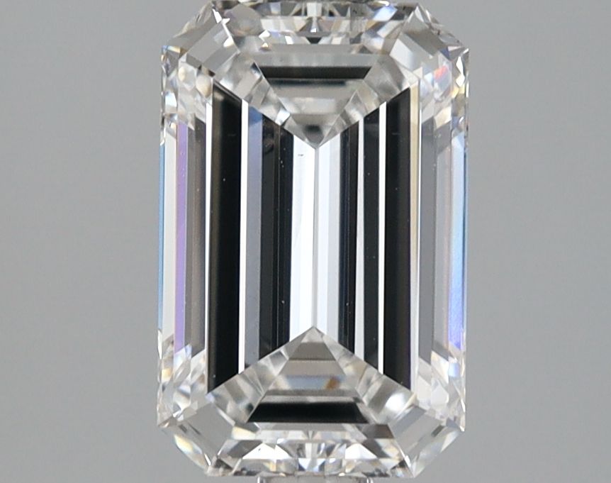 2.00 ct. emerald Lab Grown Diamond front image