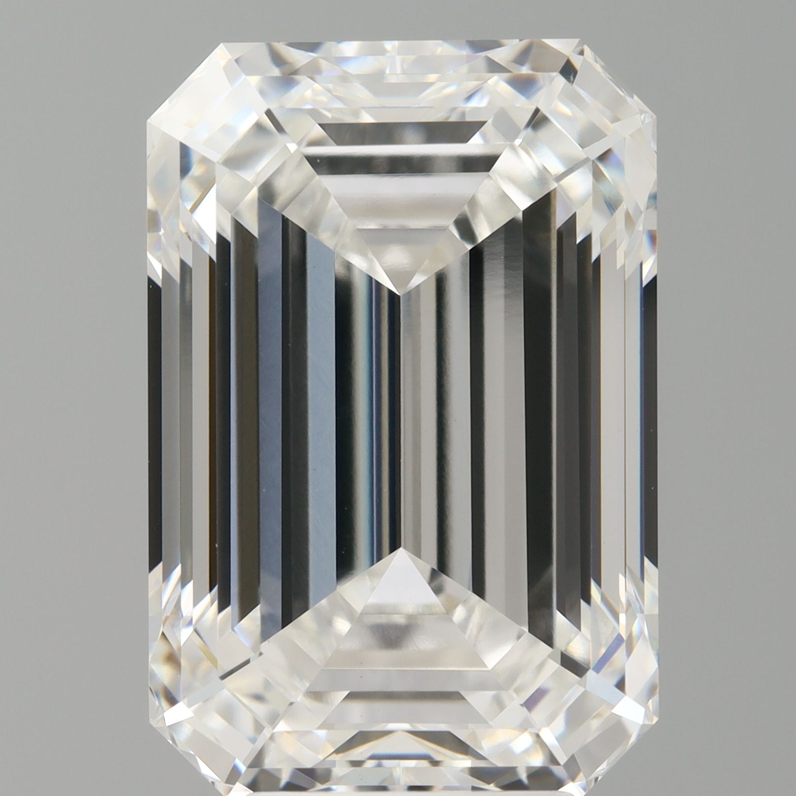 7.53 ct. emerald Lab Grown Diamond front image