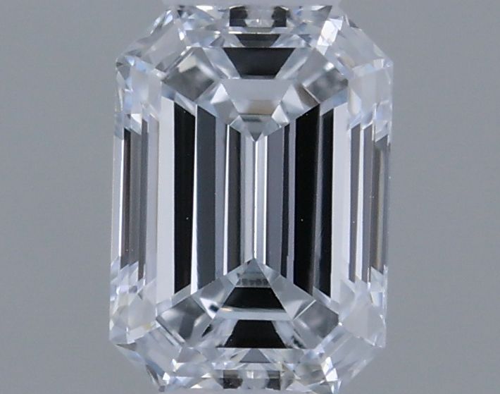 0.26ct Emerald diamond