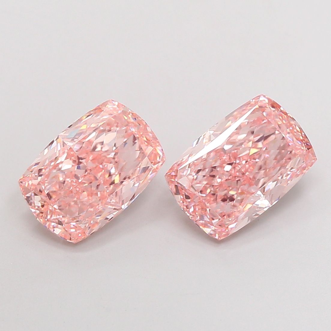 2.58 ct Cushion Modified diamond