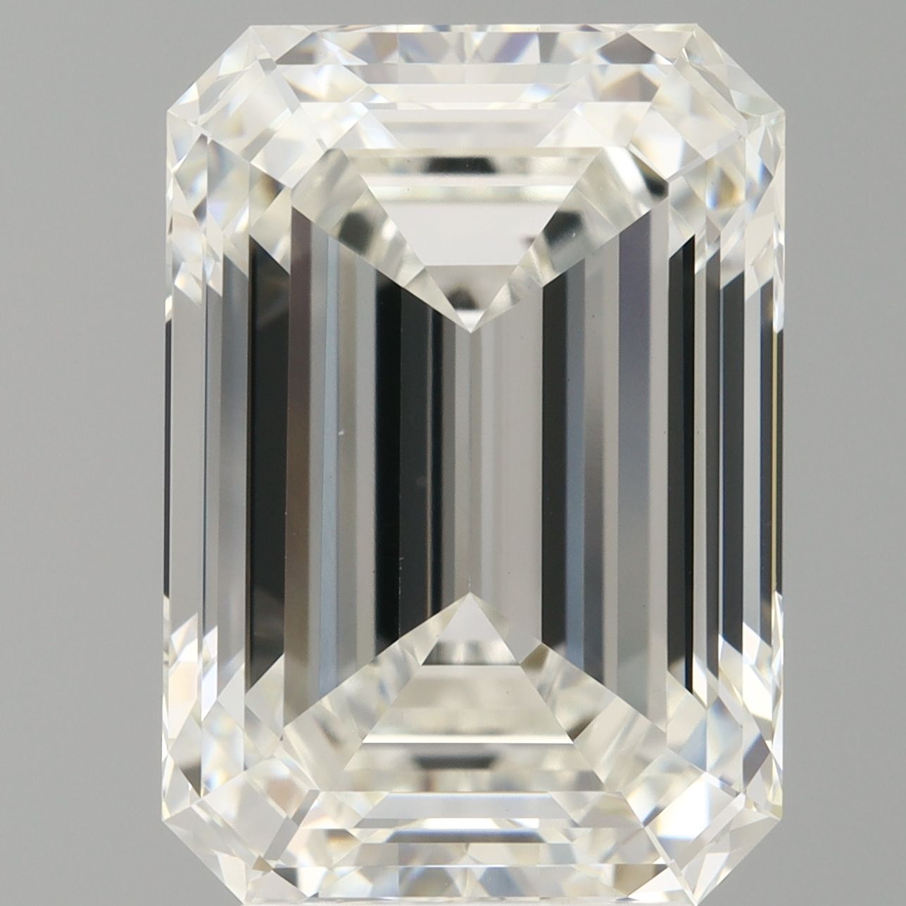 4.60 ct. emerald Lab Grown Diamond front image