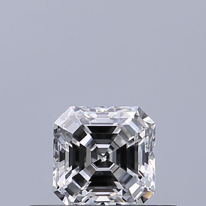 0.32 ct Square emerald Diamond