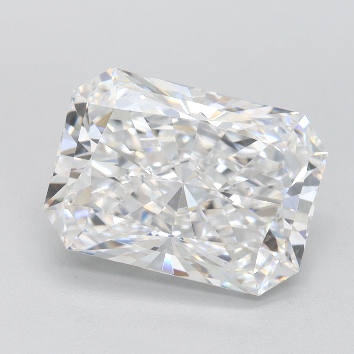 3.08 ct. radiant Lab Grown Diamond front image
