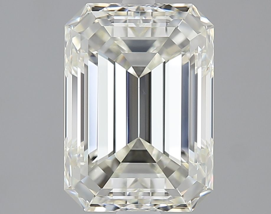 2.50 ct Emerald diamond