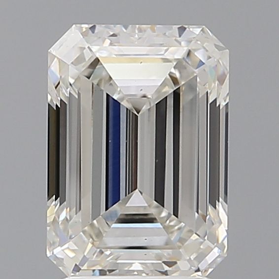 2.60 ct Emerald diamond