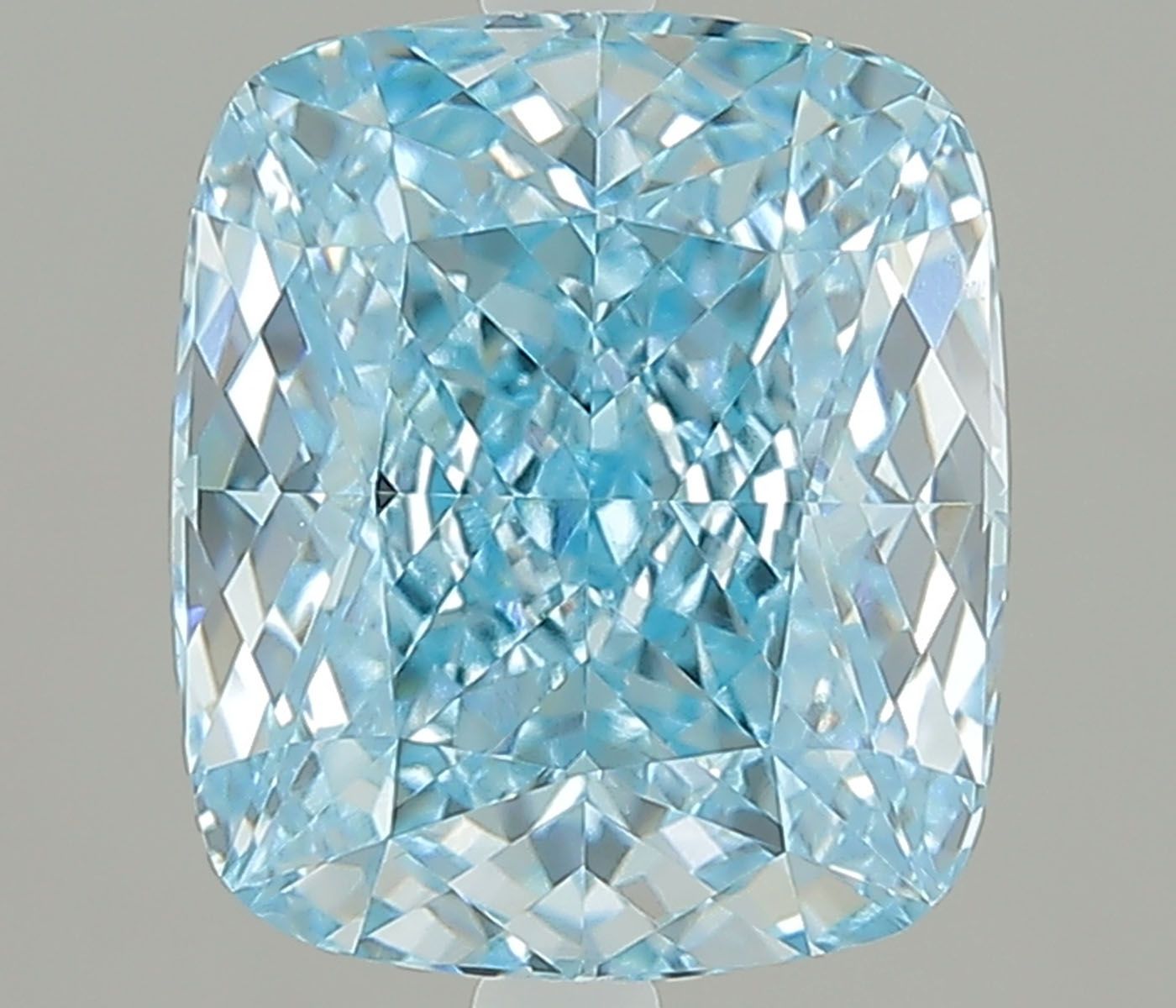 3.07 ct Cushion Modified diamond