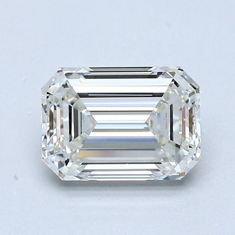 1.30 ct Emerald diamond