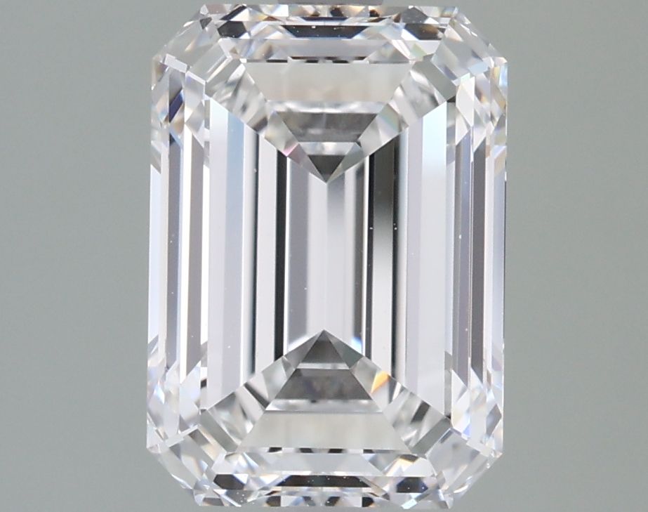 2.52 ct. emerald Lab Grown Diamond front image