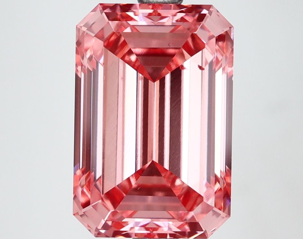 4.21 ct. emerald Lab Grown Diamond front image