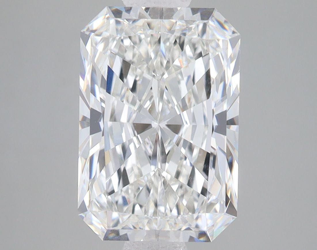 3.82 ct. radiant Lab Grown Diamond front image