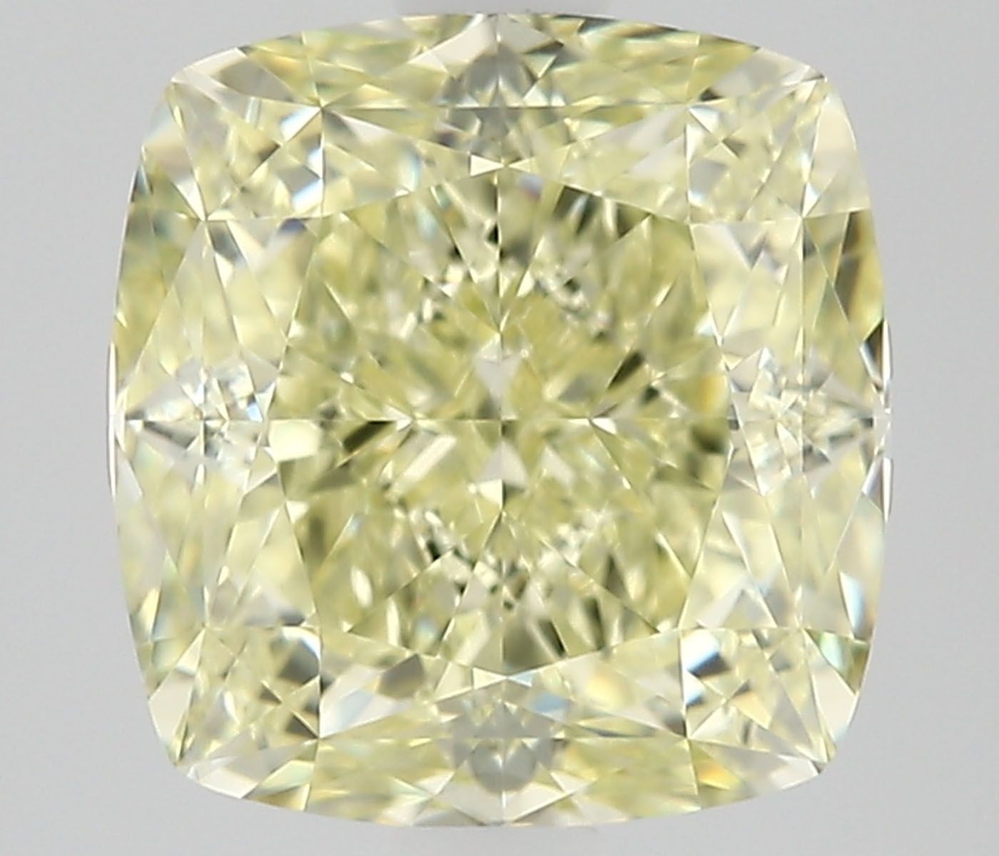 Diament 2.3 ct Fancy Light Yellow/VS2