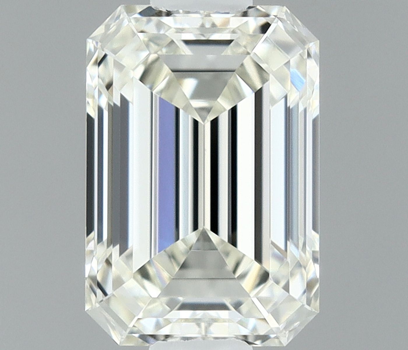 0.50 ct Emerald diamond