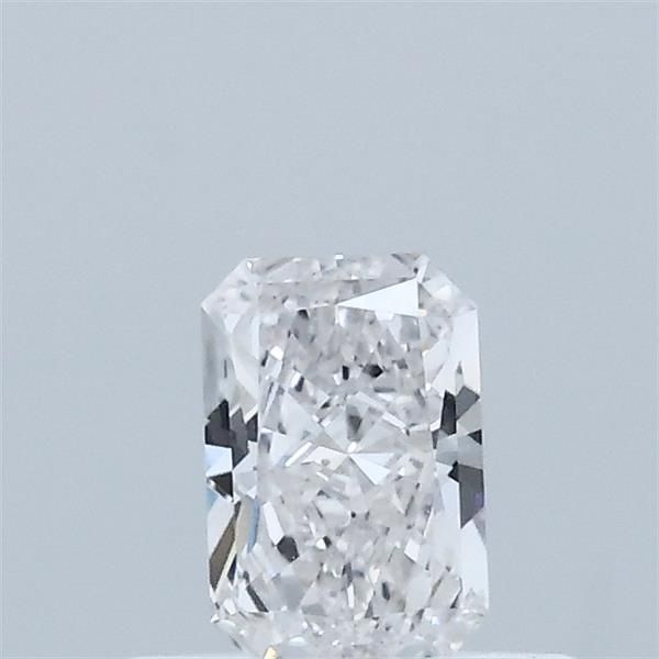 0.38 ct Radiant diamond