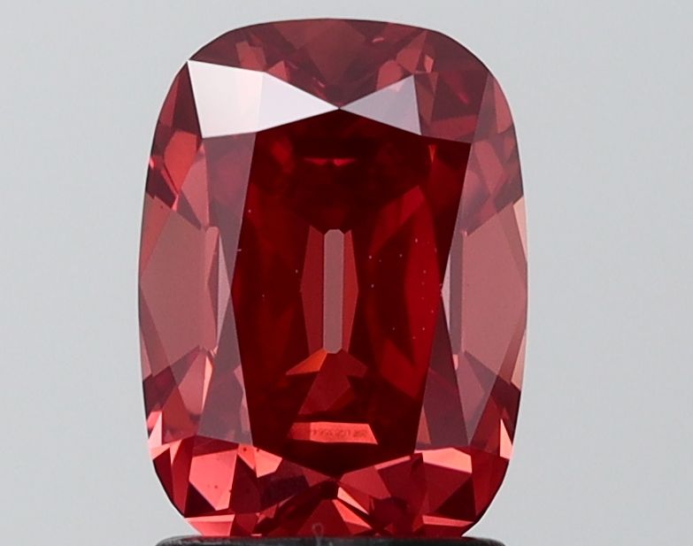 2.08 ct Cushion Brilliant diamond