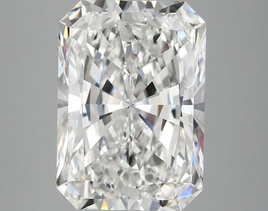 4.91 ct. radiant Lab Grown Diamond front image