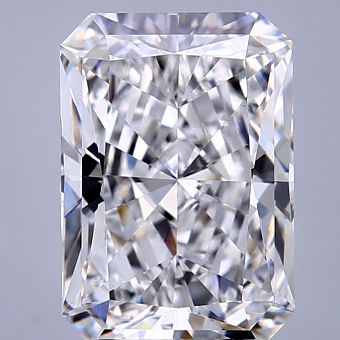 2.52 ct. radiant Lab Grown Diamond front image
