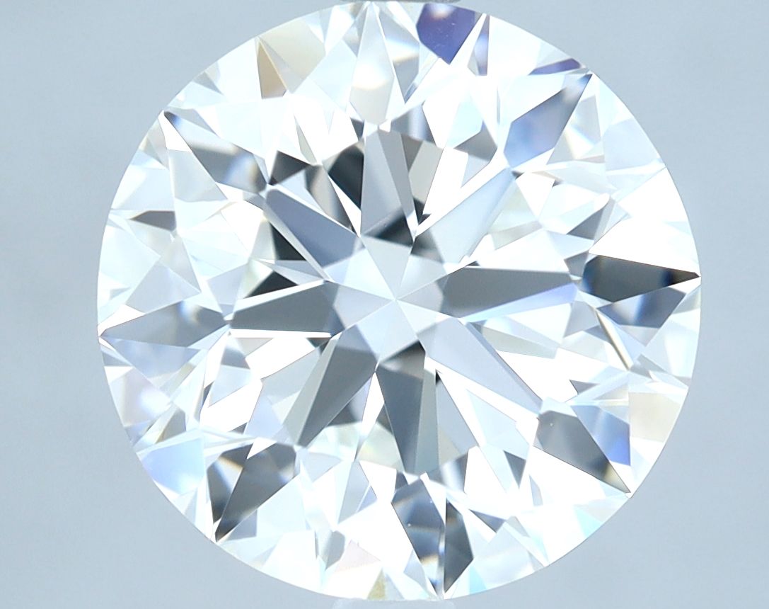 3.78 ct Round diamond